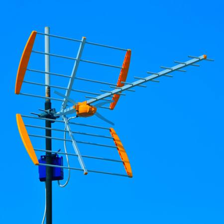 radara, debesis, zila, antena Pindiyath100 - Dreamstime