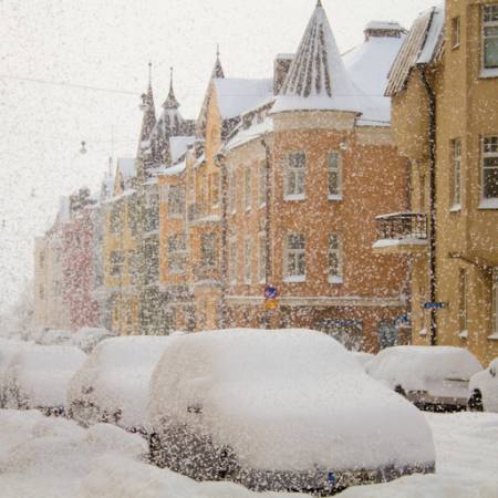 ziema, sniegs, automašīnas, ēkas, Snieg Aija Lehtonen - Dreamstime