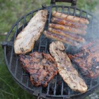 Pixwords Attēls ar grils, ēdiens, ēst, gaļa, steiks, uguns, dūmu Wojpra - Dreamstime